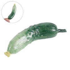 Concombres verts artificiels 