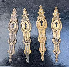 4 ENTREES SERRURES ANCIENS