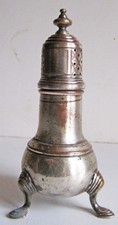 SAUPOUDREUSE en métal
