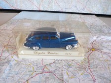 CHRYSLER Windsor bleu