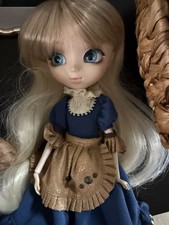 Pullip Doll Figure Alice in