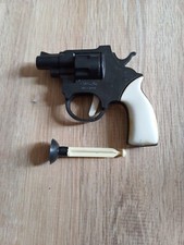 pistolet a flechette golden