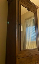 armoire ancienne en bois massif