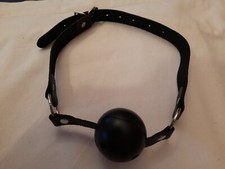 Bâillon  bouche BDSM bondage SM simili cuir silicone