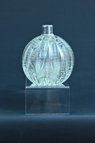 Ancien flacon vaporisateur