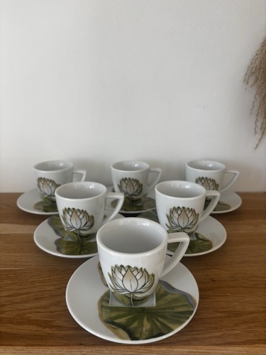Ensemble tasses et - ensemble, de