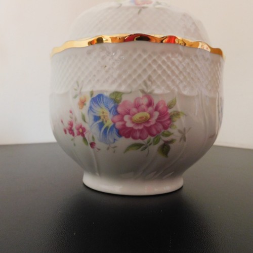 Bonbonnière porcelaine - en,