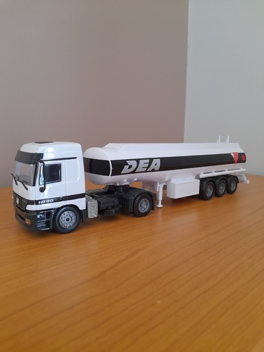 Camion tracteur mercedes - tracteur, +