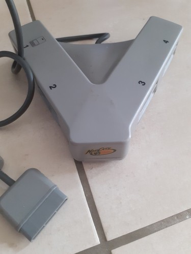 Playstation ps1 multitap - 1,