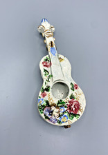 Figurine guitare porcelaine - figurine, en