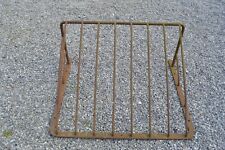 ratelier mural pour les  chevaux en fer forgé