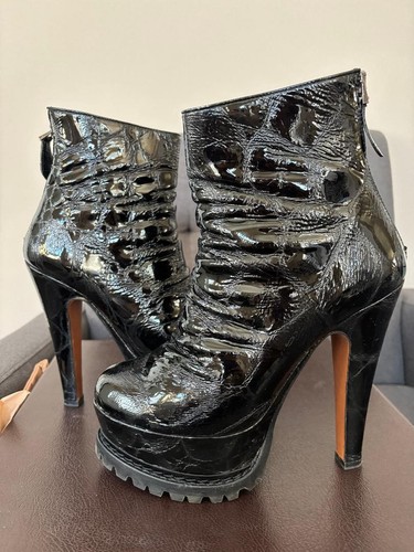 Azzedine alaia patten leather - alaia,