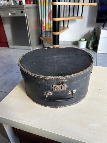 Ancienne boîte chapeaux - boîte,