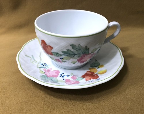 Tasse porcelaine signé - tasse, en