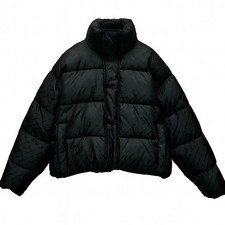 Balenciaga Veste matelassée à logo BB intégral (crop overfit femme) 149277524