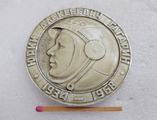 Ancienne médaille table - médaille,