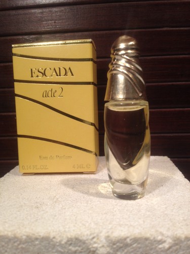 Rare miniature parfum de - rare,