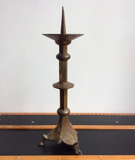 Pique-cierge d'Eglise en