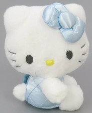 Peluche poupée Kitty (couette