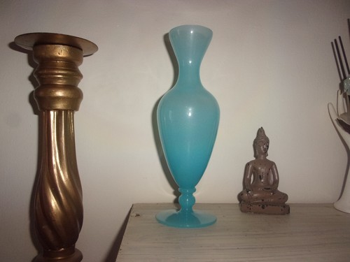 Vase opaline bleu vintage