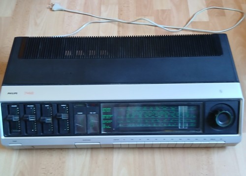 Ampli tuner philips 752 design - ampli-tuner,