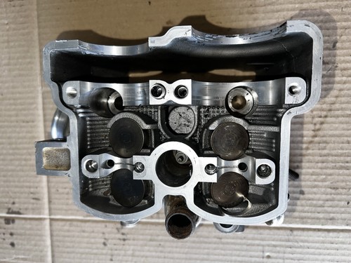 Culasse kawasaki 250 - culasse,