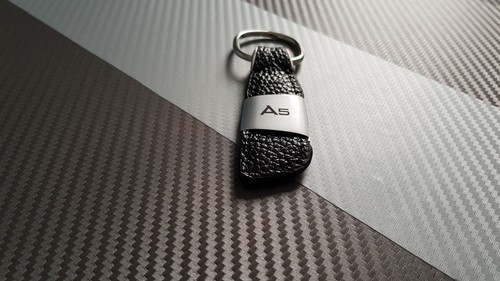 Magnifique porte clés audi - porte,