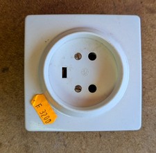 Prise 2p + t 32A Legrand 55812