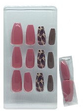 24 faux ongles 4 avec motif plumes - Royal Hipster Chic - Cercueil / ballerine 