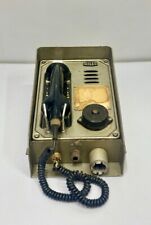 Téléphone mural vintage