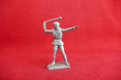 Figurine publicitaire série
