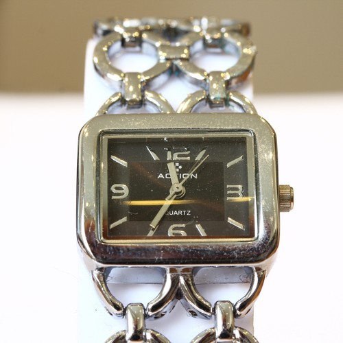 Belle montre action - belle,