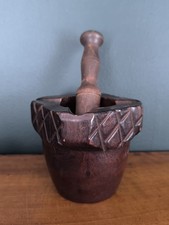 Ancien Pilon Et Mortier En Bois Sculpté Cuisine