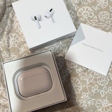 Apple AirPods (3e génération) avec Boîtier de charge Lightning - Blanc