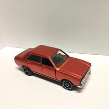 voiture miniature VINTAGE