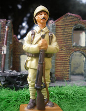 COLLECTION SOLDATS:  Le Soldat