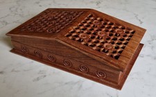 Boîte / Coffret indien en bois sculpté- couvercle type moucharabieh- Inde- Asie
