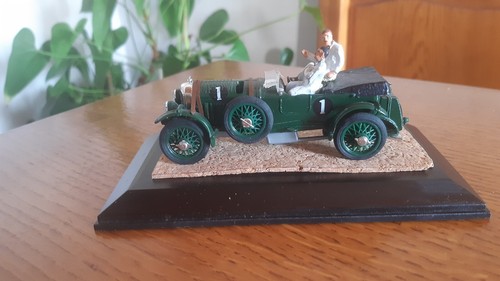 Brumm bentley le mans - brumm, 1/43.