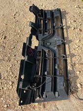 FACE AVANT / CALANDRE REF