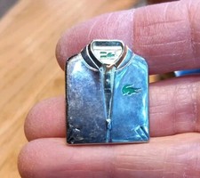  Pin's PINS Arthus Bertrand Offert Par Lacoste Gilet Zippé  Argent 