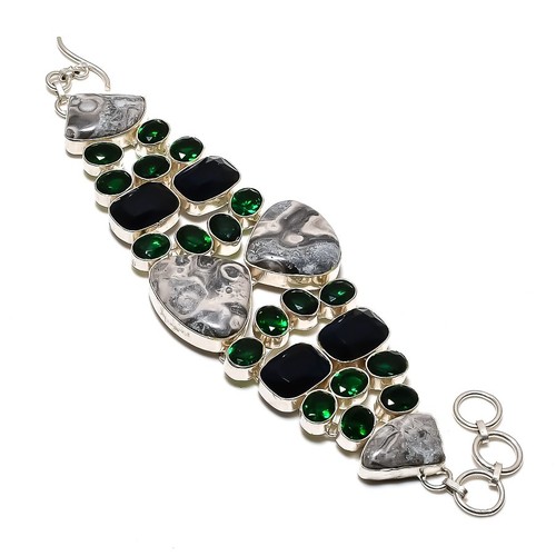 Bracelet pierres précieuses