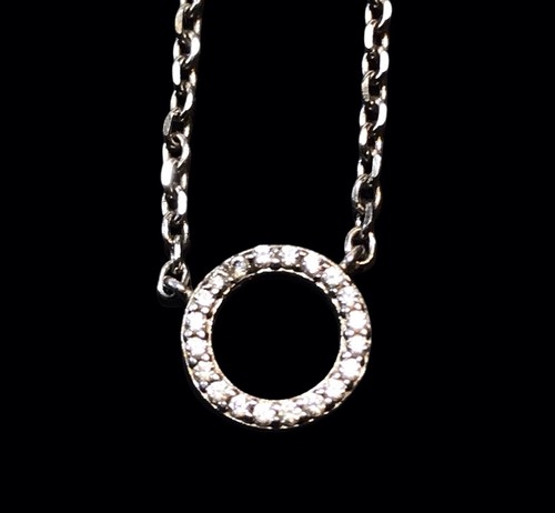 Magnifique collier chaîne - magnifique,