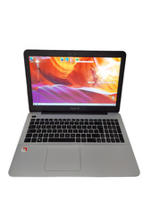 ASUS 15,6" Full HD AMD A10 4