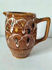 Pichet effet tonneau