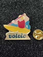 Pin's Pins Pin Boisson Eau Canoë Kayak "VOLVIC" 