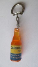 Porte clé années 60, Bouteille de bière CARIOCA PILZ Braséria Montévidéo URUGUAY