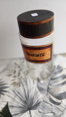 Ancien pot pharmacie - pharmacie, en