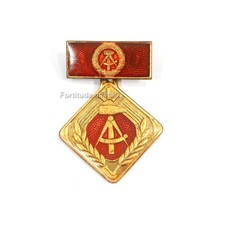 Médaille du travail DDR / NVA