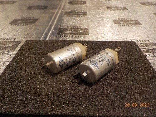 Condensateur chimique micro - chimique,