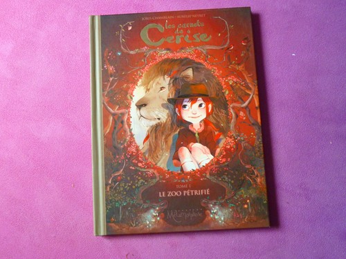 Livre les carnets - livre, cerise